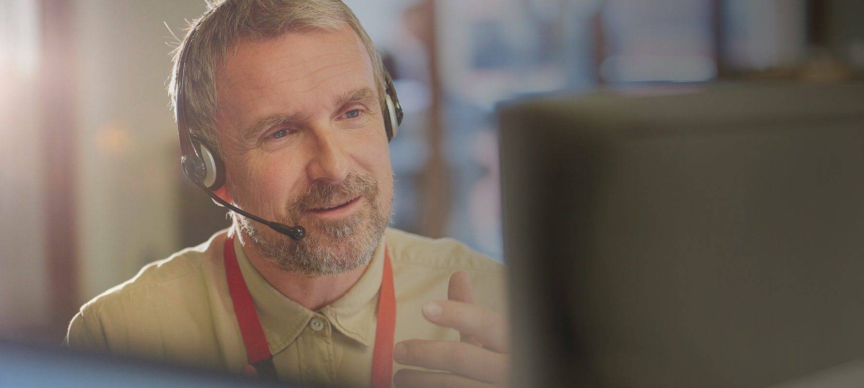 Adviser on phone